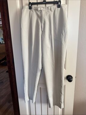 Jones New York Women’s Light Cream Dress Pants